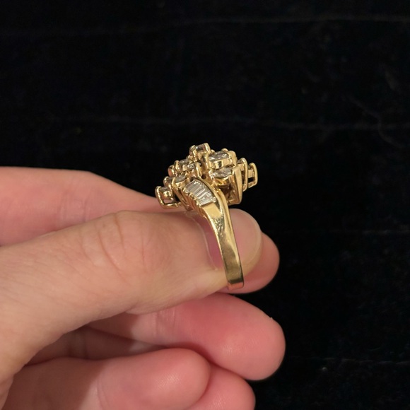 Size 5 14k yellow gold diamond cluster ring, 1.15ct total, APPRAISED - Picture 8 of 14